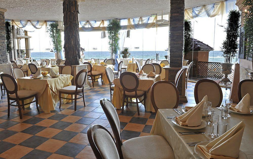 Atrium Beach Hotel Elenite Exterior foto